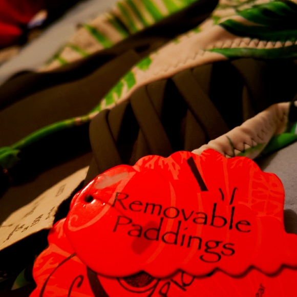 Palm 1 Pce Bathing Suit - Picture 4 of 6